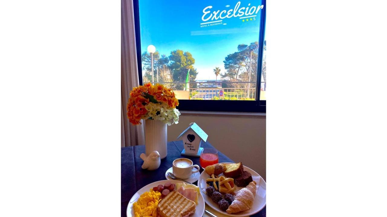 Hotel Excelsior Montesilvano Marina المظهر الخارجي الصورة