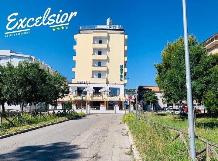 Hotel Excelsior Montesilvano Marina المظهر الخارجي الصورة