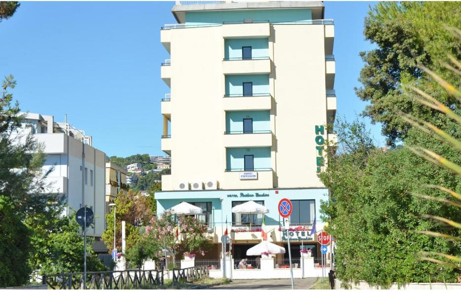 Hotel Excelsior Montesilvano Marina المظهر الخارجي الصورة