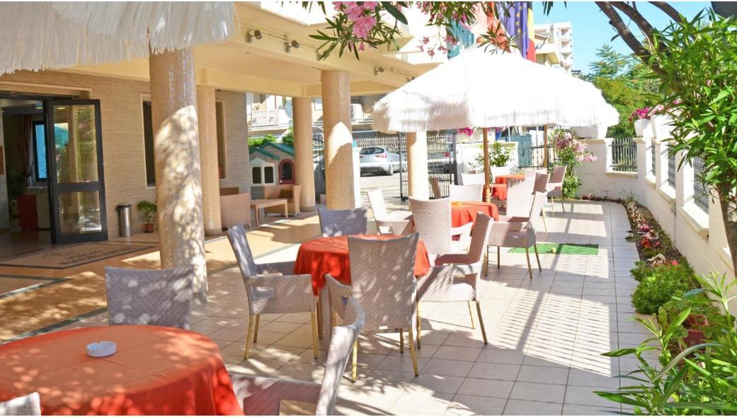 Hotel Excelsior Montesilvano Marina المظهر الخارجي الصورة