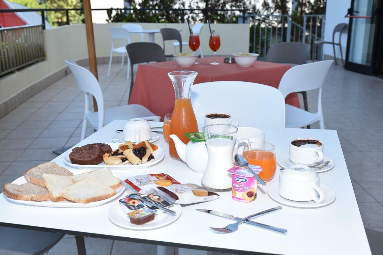Hotel Excelsior Montesilvano Marina المظهر الخارجي الصورة